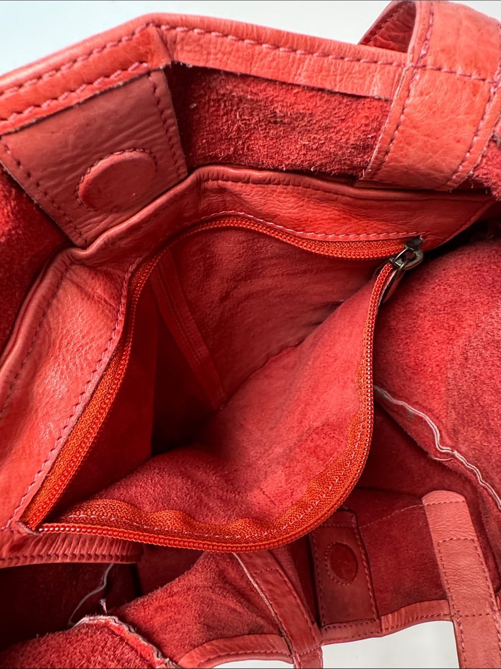 LATICO Margie Tote Red 100% Full Grain Leather Classic Everyday Carry All - Picture 14 of 14